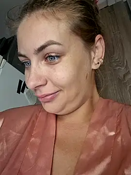 Keli Jessi online show from 10-11-25, 05:22