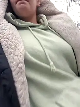 Snapshot of Keli_Jessi chatting on 02-15-26, 02:36 Keli Jessi online show from 02-15-26, 02:36