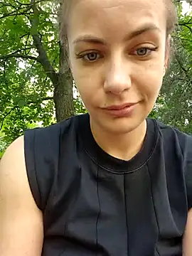 Keli Jessi online show from 05-22-26, 01:06
