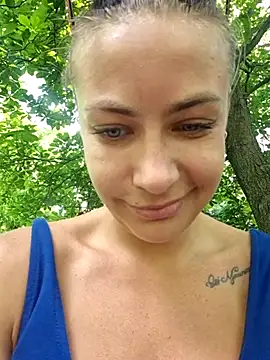 Snapshot of Keli_Jessi chatting on 06-17-26, 12:50 Keli Jessi online show from 06-17-26, 12:50