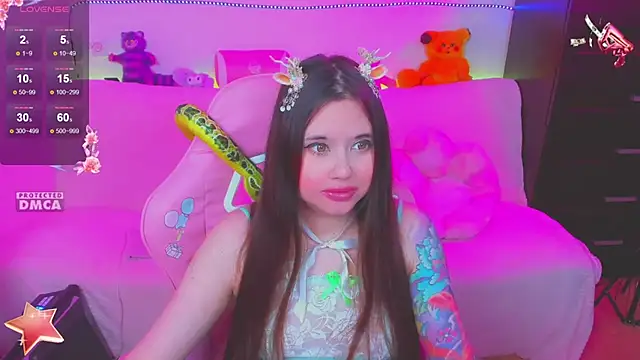 Snapshot of Lolisuccub chatting on 01-18-25, 06:10 Lolisuccub online show from 01-18-25, 06:10