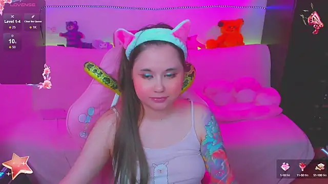 Snapshot of Lolisuccub chatting on 01-19-25, 07:04 Lolisuccub online show from 01-19-25, 07:04