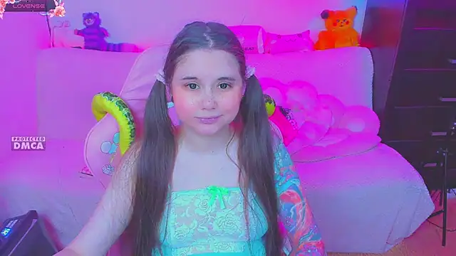 Snapshot of Lolisuccub chatting on 02-11-25, 07:05 Lolisuccub online show from 02-11-25, 07:05