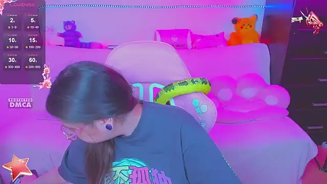 Snapshot of Lolisuccub chatting on 02-15-25, 08:11 Lolisuccub online show from 02-15-25, 08:11