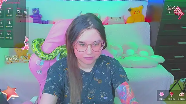 Snapshot of Lolisuccub chatting on 03-12-25, 10:17 Lolisuccub online show from 03-12-25, 10:17