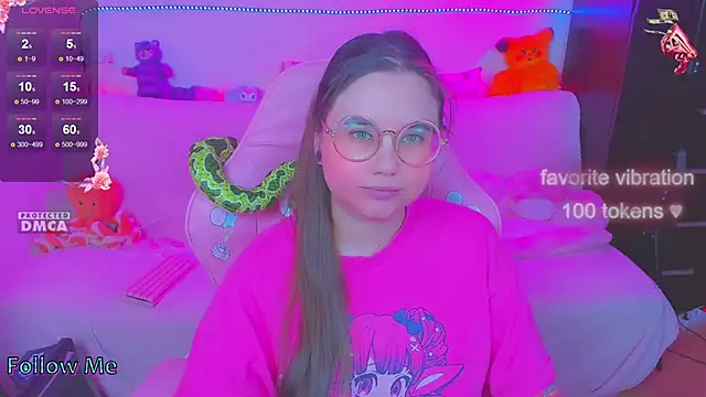 Snapshot of Lolisuccub chatting on 03-15-25, 10:55 Lolisuccub online show from 03-15-25, 10:55