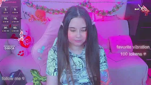 Snapshot of Lolisuccub chatting on 09-29-25, 06:24 Lolisuccub online show from 09-29-25, 06:24