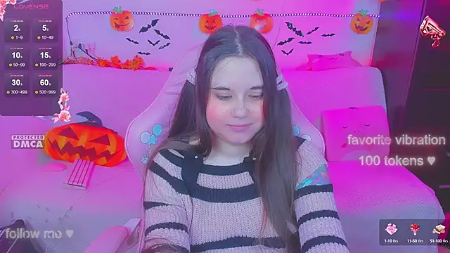 Snapshot of Lolisuccub chatting on 10-11-25, 05:22 Lolisuccub online show from 10-11-25, 05:22