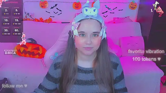 Snapshot of Lolisuccub chatting on 10-12-25, 07:35 Lolisuccub online show from 10-12-25, 07:35