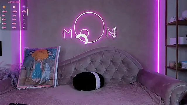 lika lil online show from 10-19-25, 06:58