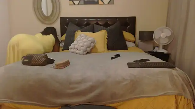 Creamyass22 online show from 01-07-25, 07:28