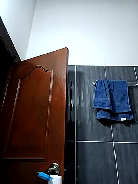 LunaZambrano online show from 02-03-25, 02:25