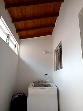 LunaZambrano online show from 02-10-25, 03:53