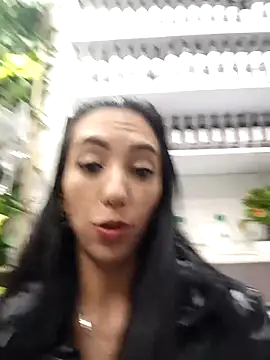 LunaZambrano online show from 02-28-25, 12:43