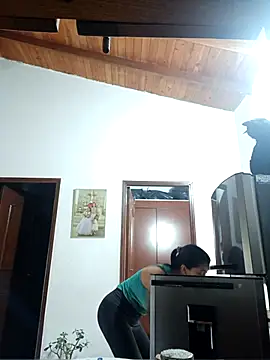 LunaZambrano online show from 02-19-26, 02:46