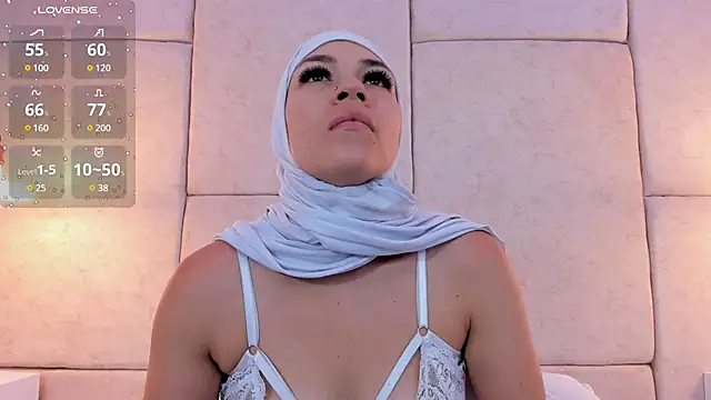 aisha vs online show from 12-23-24, 12:08