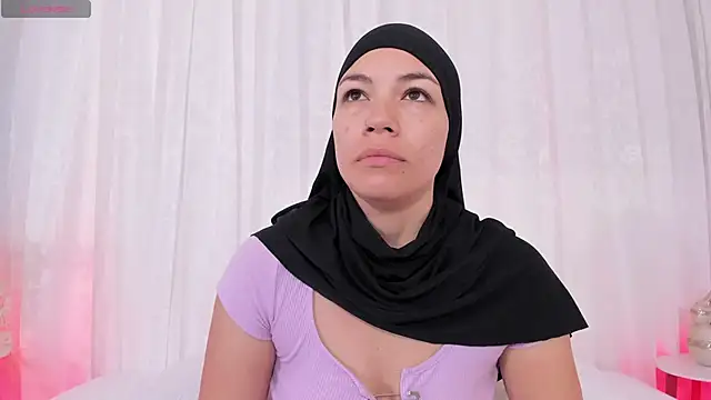 aisha vs online show from 05-07-26, 12:43
