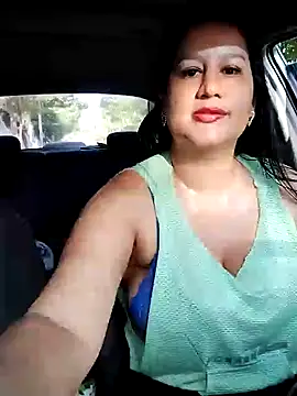 keilymadam online show from 12-26-24, 12:27