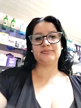 keilymadam online show from 06-18-26, 02:32