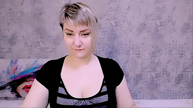 Djullia online show from 10-18-25, 05:10