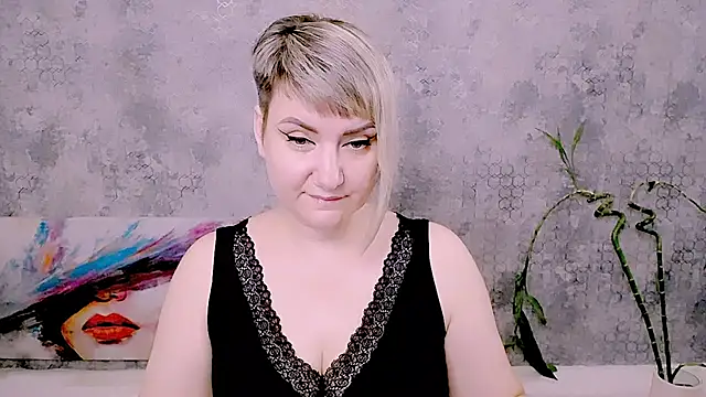 Djullia online show from 07-04-26, 05:13