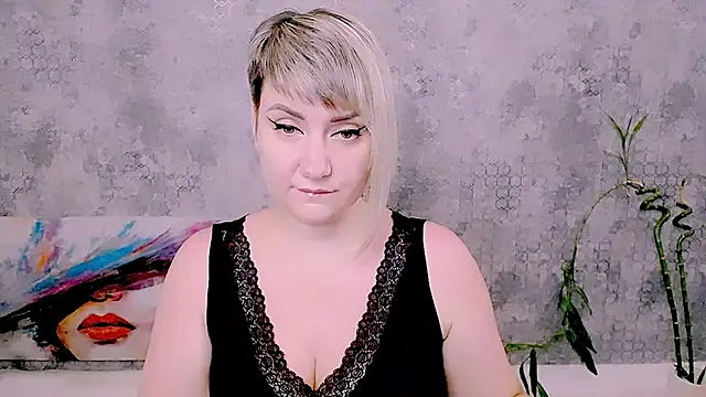 Djullia online show from 07-20-26, 05:55