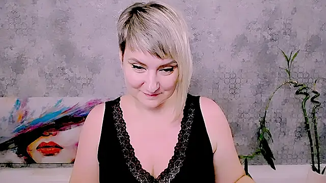 Djullia online show from 07-20-26, 10:39
