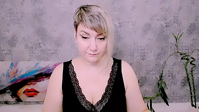 Djullia online show from 08-06-26, 06:04
