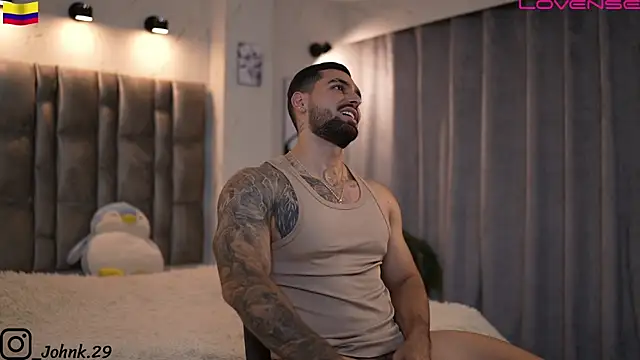 Snapshot of john_king29 chatting on 11-17-25, 10:15 john king29 online show from 11-17-25, 10:15