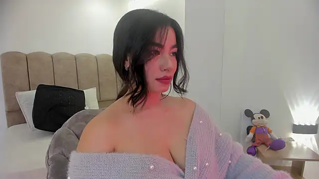 CelesteBreedlove online show from 05-19-26, 01:22