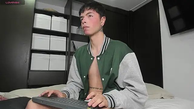  morghan  online show from 02-02-25, 04:26