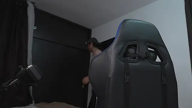  morghan  online show from 05-10-26, 01:55