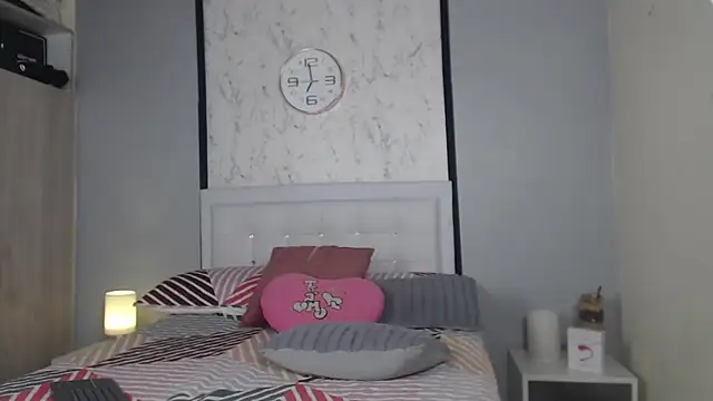 Sofia Blosom online show from 02-11-25, 01:10