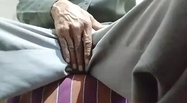 manan28 online show from 02-20-25, 09:44