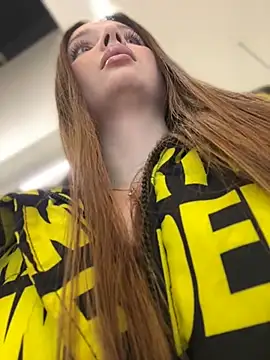 Snapshot of KrisMagnoly chatting on 03-03-26, 05:52 KrisMagnoly online show from 03-03-26, 05:52