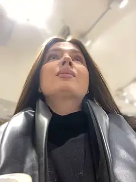 Snapshot of KrisMagnoly chatting on 03-08-26, 04:11 KrisMagnoly online show from 03-08-26, 04:11