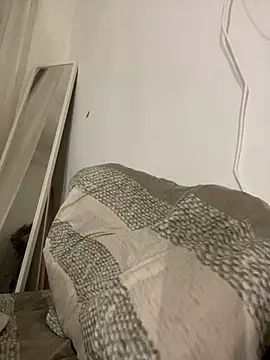 Snapshot of KrisMagnoly chatting on 04-08-26, 11:16 KrisMagnoly online show from 04-08-26, 11:16