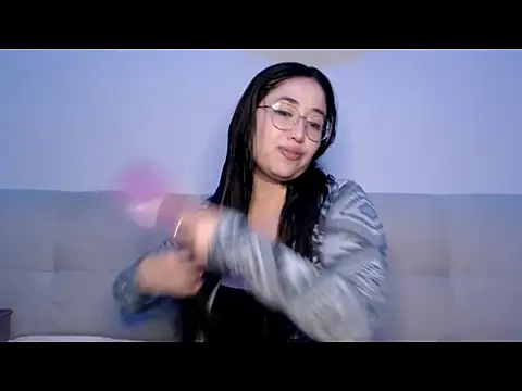 YummymeowW online show from 03-28-26, 04:17