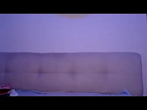 YummymeowW online show from 04-01-26, 04:04