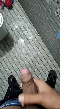 Snapshot of Roxy_Hard chatting on 01-15-25, 02:13 Roxy Hard online show from 01-15-25, 02:13