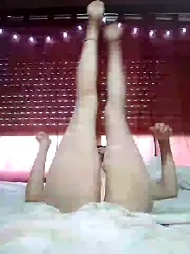 Kleopatracolo online show from 01-06-25, 09:54