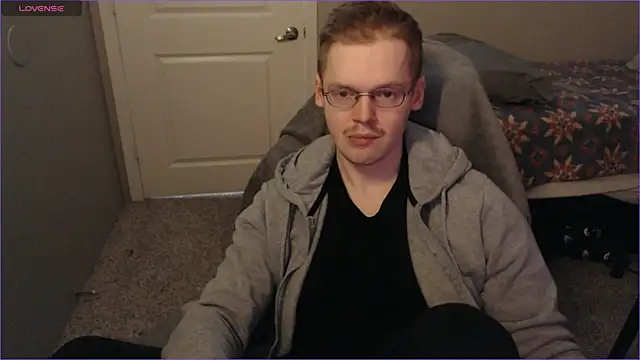 Snapshot of doloresman chatting on 02-27-25, 03:59 doloresman online show from 02-27-25, 03:59