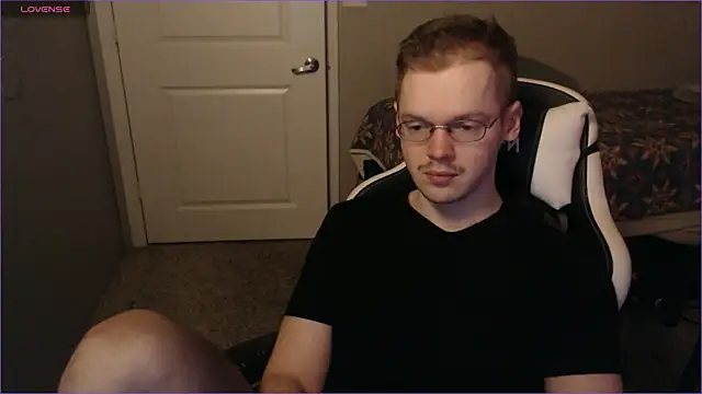 Snapshot of doloresman chatting on 02-28-25, 10:20 doloresman online show from 02-28-25, 10:20