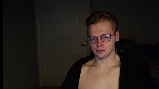 Snapshot of doloresman chatting on 02-22-26, 02:15 doloresman online show from 02-22-26, 02:15