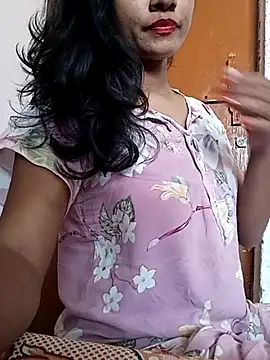 Snapshot of Shreya-Shetty09 chatting on 02-26-25, 07:09 Shreya-Shetty09 online show from 02-26-25, 07:09