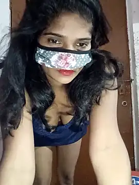 Snapshot of Shreya-Shetty09 chatting on 10-16-25, 03:24 Shreya-Shetty09 online show from 10-16-25, 03:24