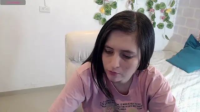 Snapshot of tania_sweet__ chatting on 09-28-25, 03:28 tania sweet online show from 09-28-25, 03:28