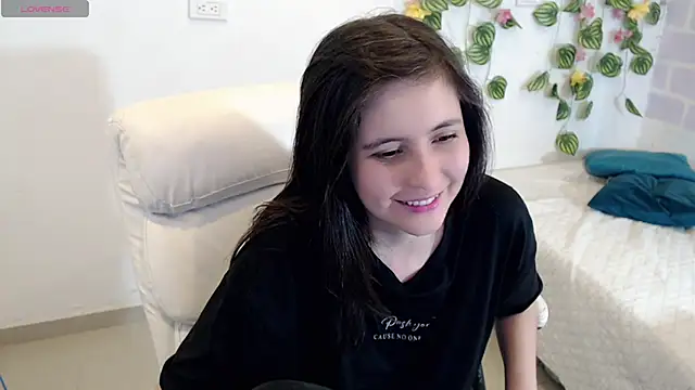 tania sweet   online show from 11-22-25, 05:34