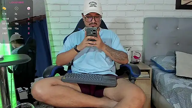 DaviidEvans  online show from 09-26-25, 11:20