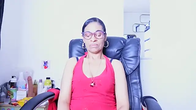 Aries Mature online show from 06-25-26, 05:12
